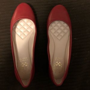 Brand New!! Red Leather Vince Camuto Flats Size 6